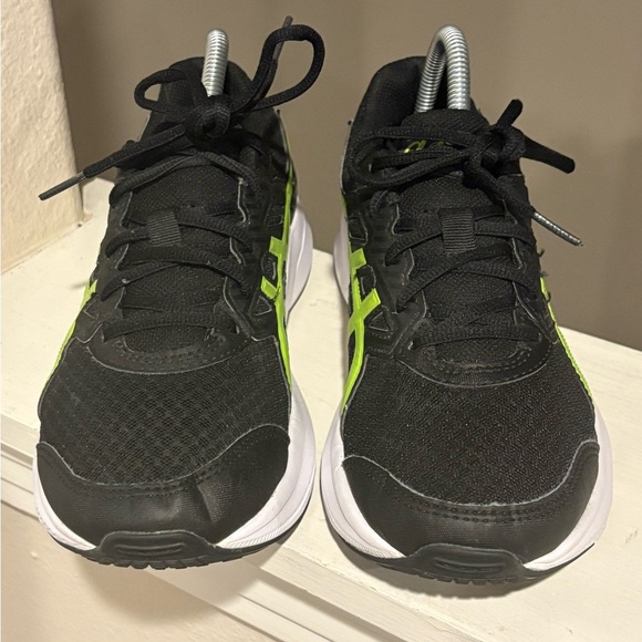 Asics Jolt 3 Black Green Running Shoes Sneakers 1014A203 Mens Sz 7 - Picture 4 of 8